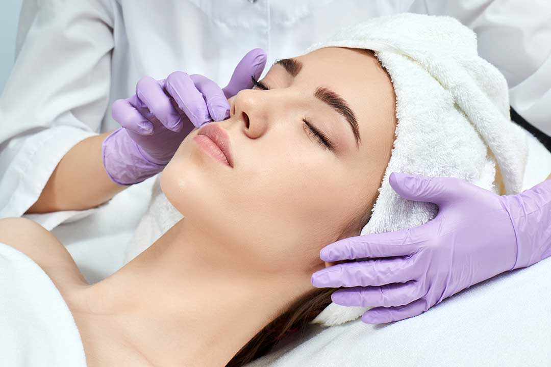 Aesthetician photo from Adobe Stock