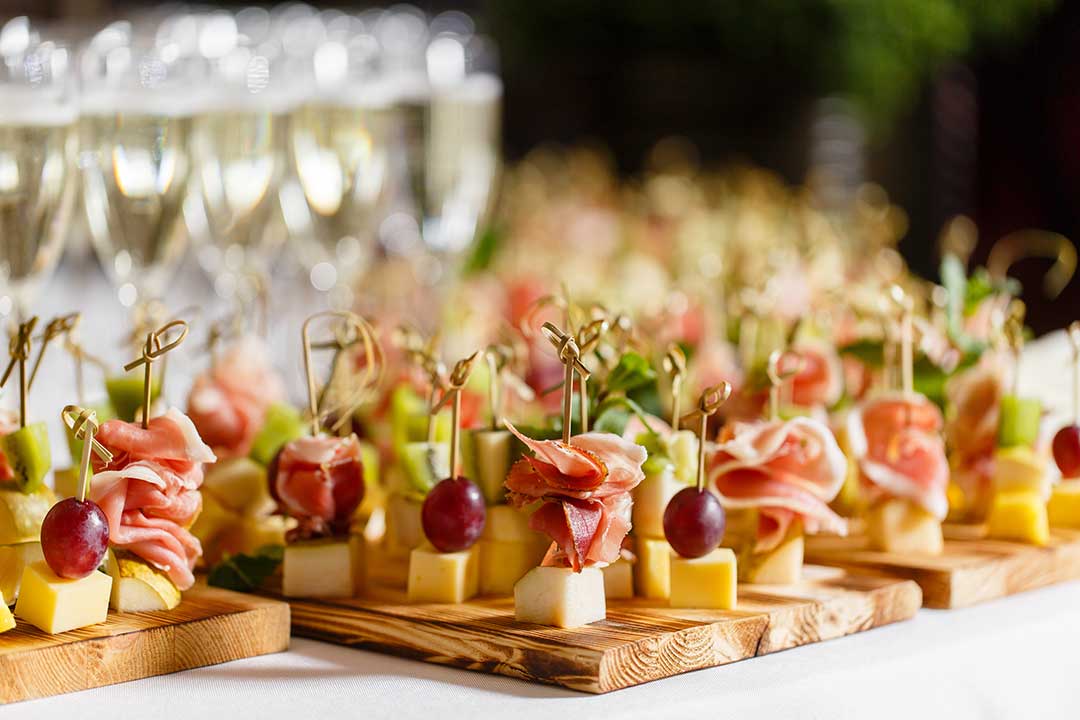 Catering photo from Adobe Stock