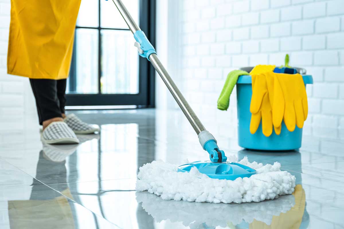 Cleaning photo from Adobe Stock