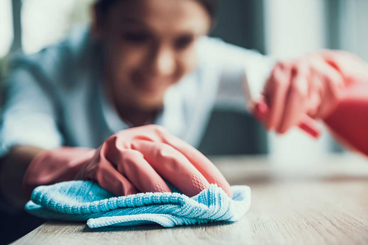 Cleaning photo from Adobe Stock