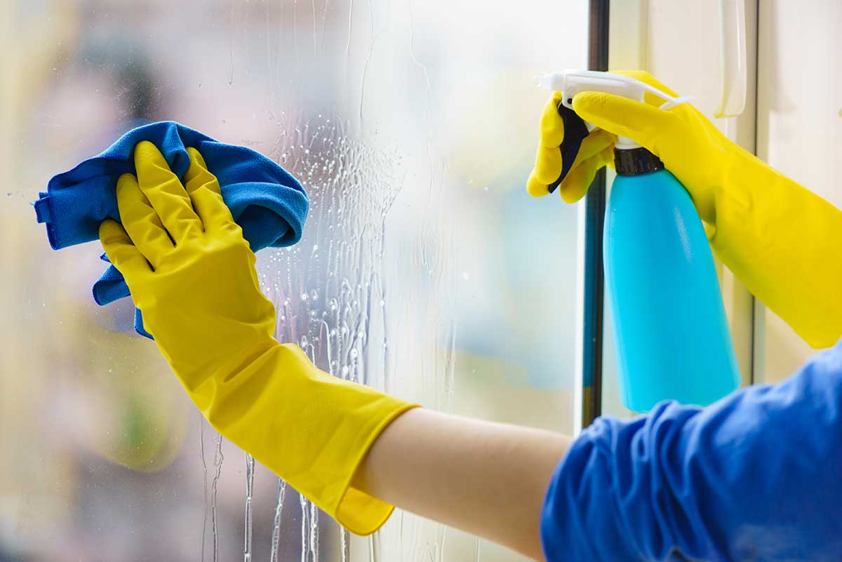 Cleaning photo from Adobe Stock