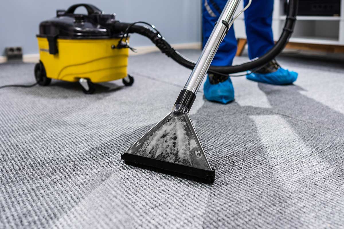 Cleaning photo from Adobe Stock