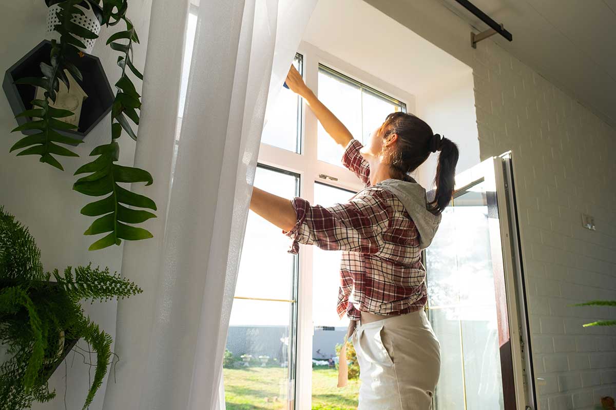 Cleaning photo from Adobe Stock