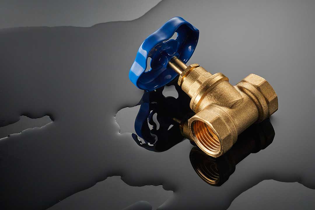 Plumbing photo from Adobe Stock