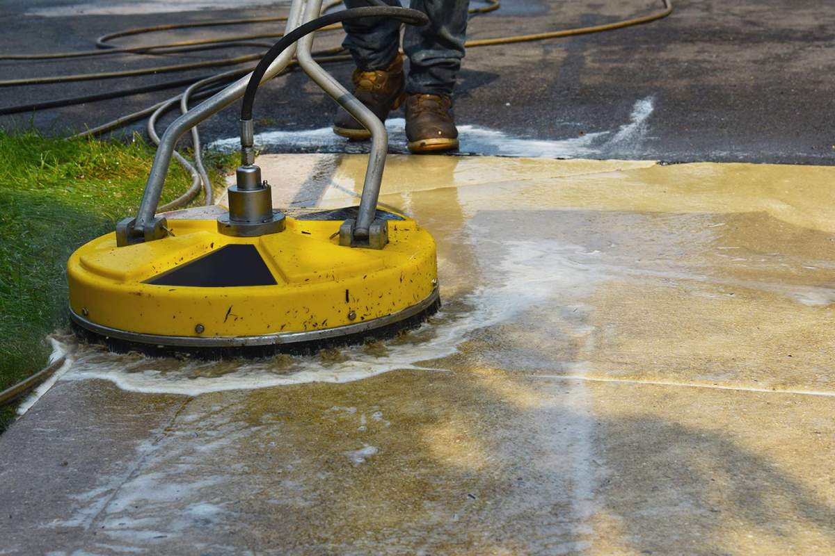 Pressure Washing photo from Adobe Stock
