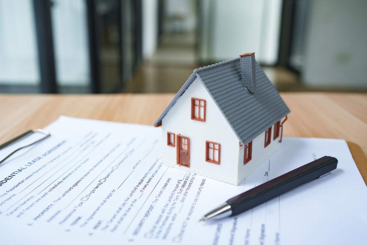 Real Estate Title Insurance photo from Adobe Stock