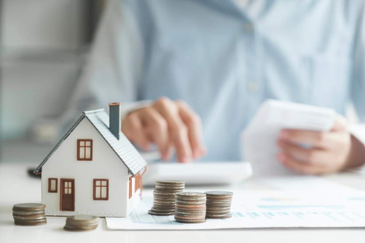 Real Estate Title Insurance photo from Adobe Stock